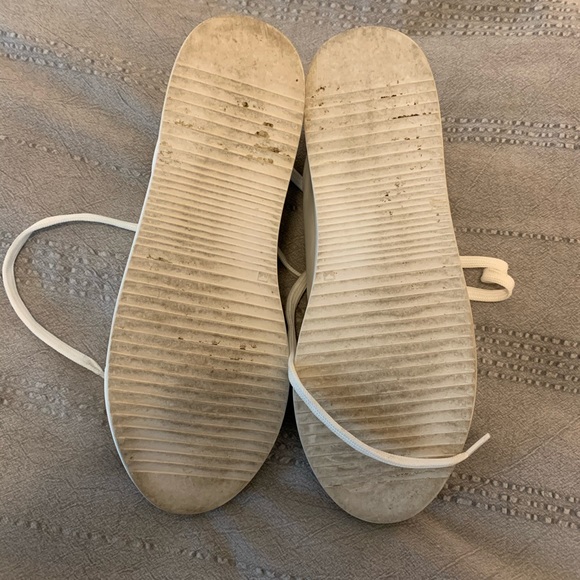 Women’s sneakers - Picture 2 of 2